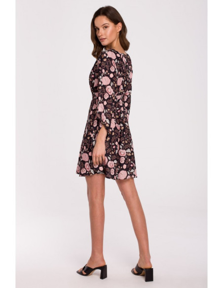 K133 Siaurėjanti mini suknelė - 3 modelis