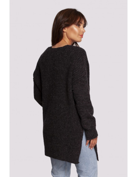 BK087 Ilgas megztinis su iškirpte ir šoninėmis iškirptėmis - antracito spalvos