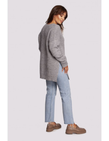 BK087 Ilgas megztinis su iškirpte ir šoninėmis... 2