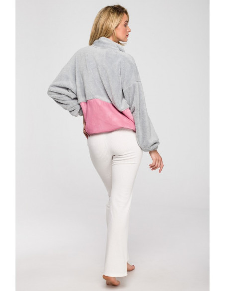 LA114 Pliušinis megztinis su velcro kišenėmis - 2 modelis