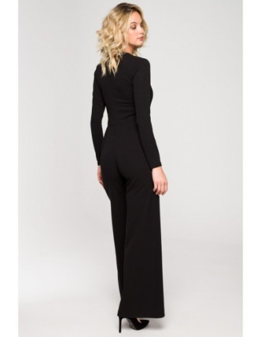 K151 Kombinezonas su gilia iškirpte - juodas 2