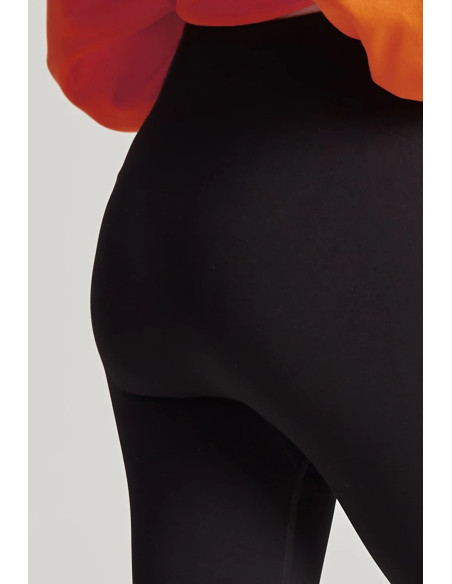 Gatta tamprės su mikrofibra