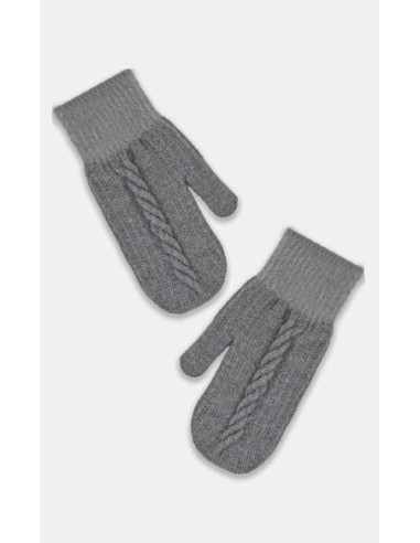 Noviti pirštinės 2