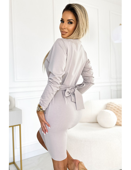  209-11 Dress with long sleeves and a wide tied belt - beige 