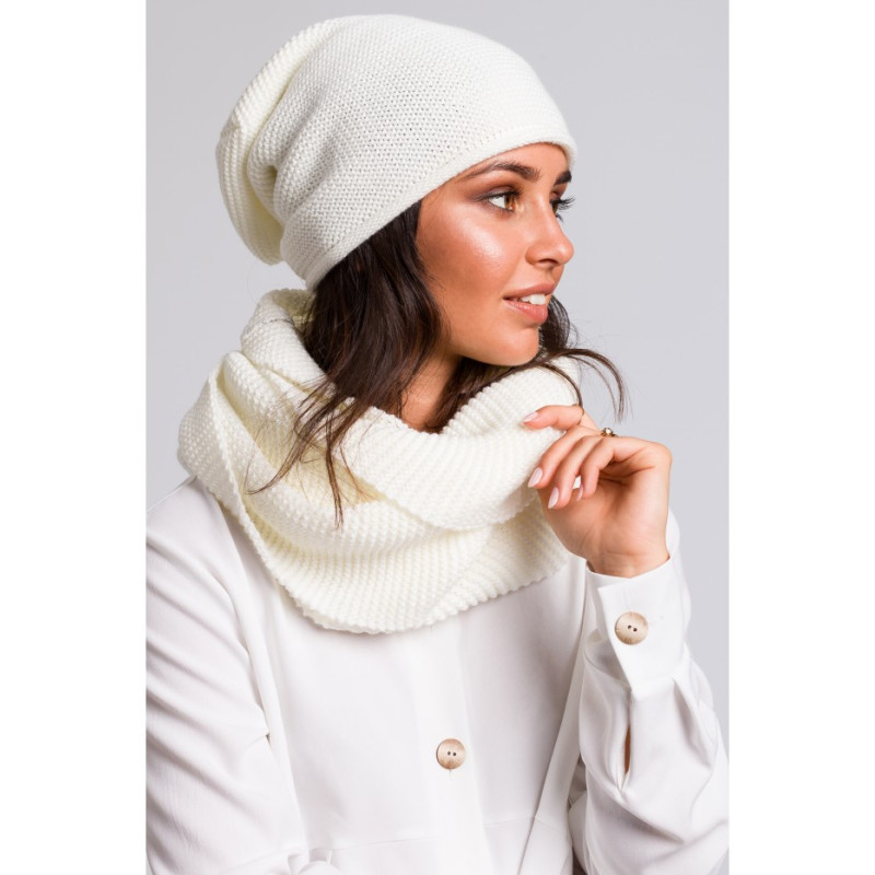 BK042 Snukis - ecru spalvos 2