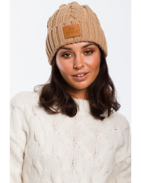 BK043 Pinta skrybėlė - karamelė