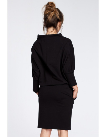 B032 Stilinga mini suknelė kimono rankovėmis - juoda