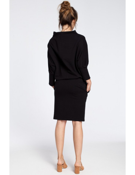 B032 Stilinga mini suknelė kimono rankovėmis - juoda