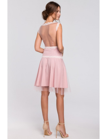 K030 Mirkčiojanti suknelė su taškeliais - pudros mėlyna