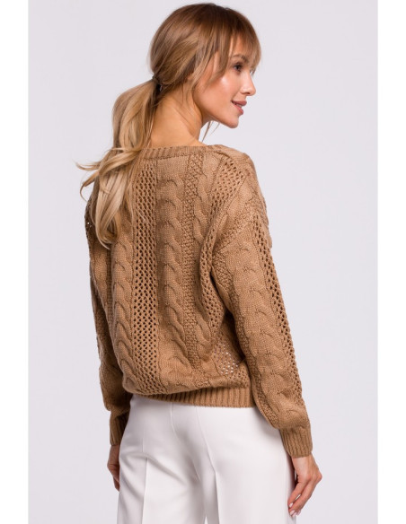 M510 Ažūrinis džemperis su V formos iškirpte - smėlio spalvos