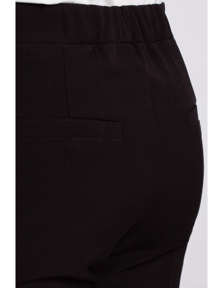K055 Sklandžios cigaretės formos kelnės - juodos spalvos