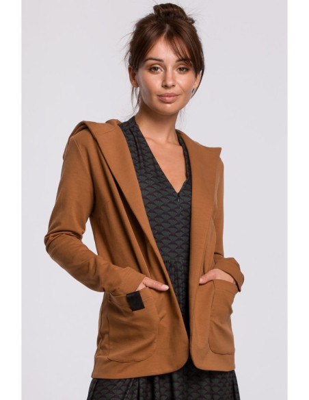 B180 Tiesi striukė su gobtuvu - karamelinė