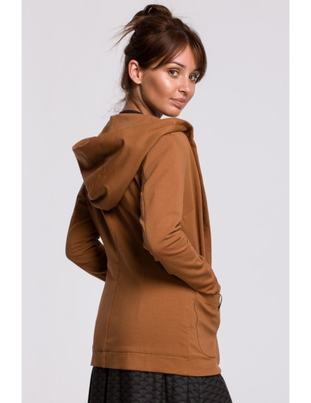 B180 Tiesi striukė su gobtuvu - karamelinė