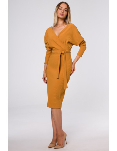 M523 Suknelė su vokeliu ir diržu - garstyčių spalvos