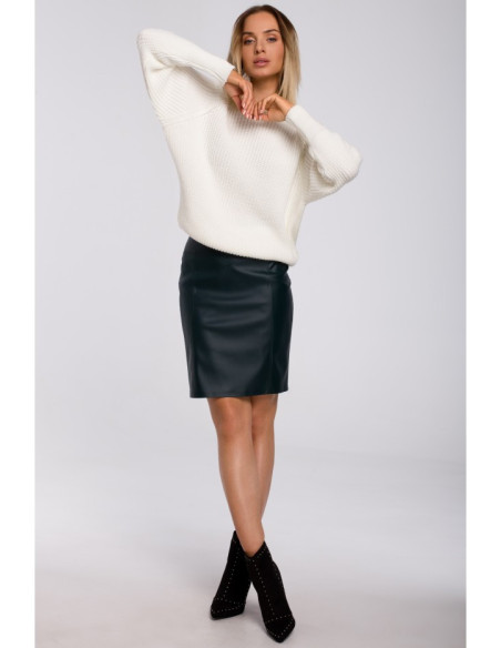 M537 Megztinis su briaunuotu kaklu - ecru spalvos