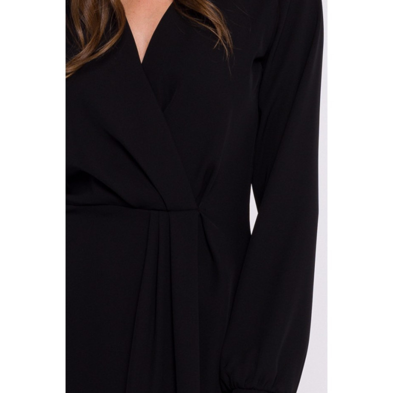 S384 Suknelė su dekoratyvinėmis klostėmis priekyje - juoda 2
