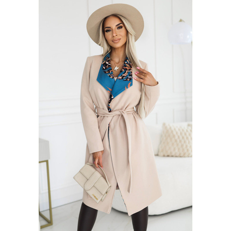 582-1 Polish comfortable coat with a colored insert at the collar - beige  2