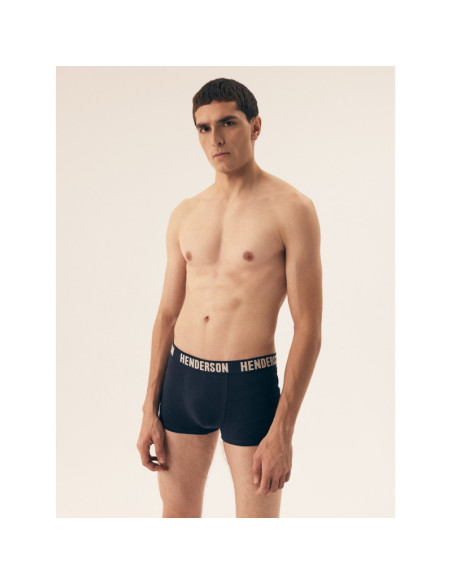 Henderson kelnaitės