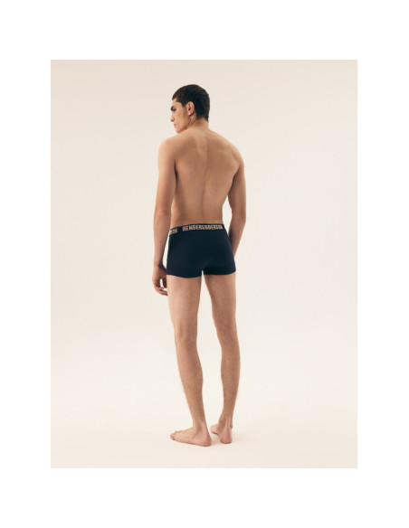 Henderson kelnaitės