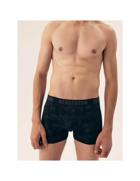 Henderson kelnaitės