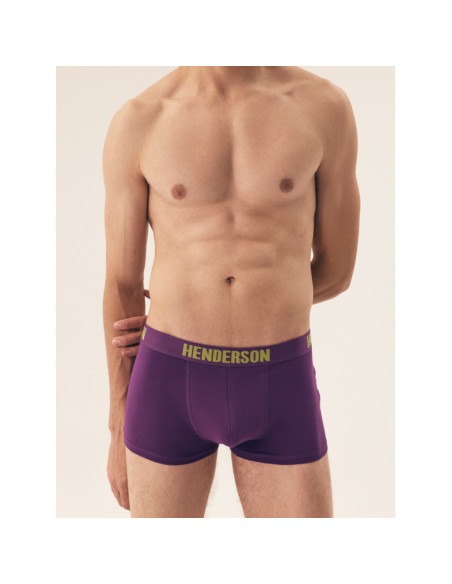 Henderson kelnaitės