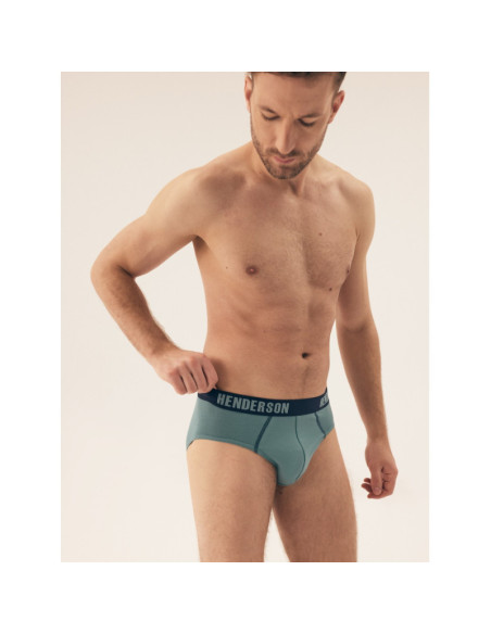 Henderson kelnaitės