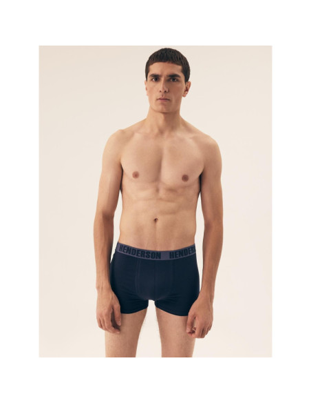 Henderson kelnaitės