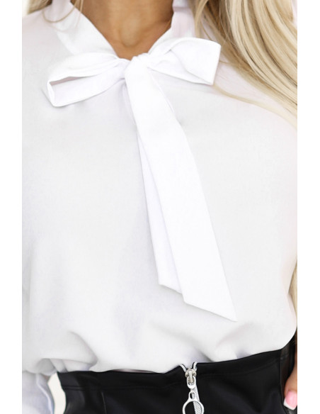  140-26 Business blouse with long sleeves and tie front - white 