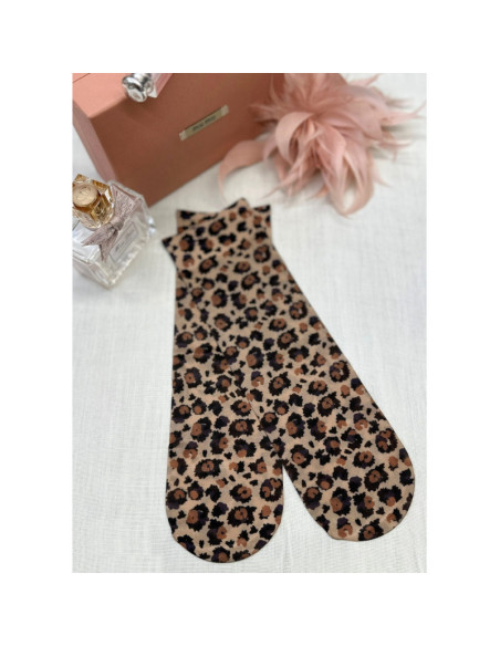 Magnetis moteriškos kojinės su likra