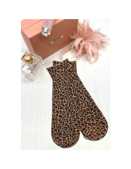 Magnetis moteriškos kojinės su likra