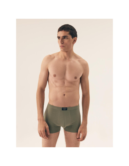 Henderson kelnaitės