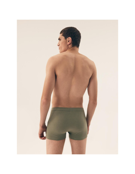 Henderson kelnaitės