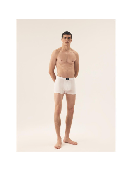 Henderson kelnaitės