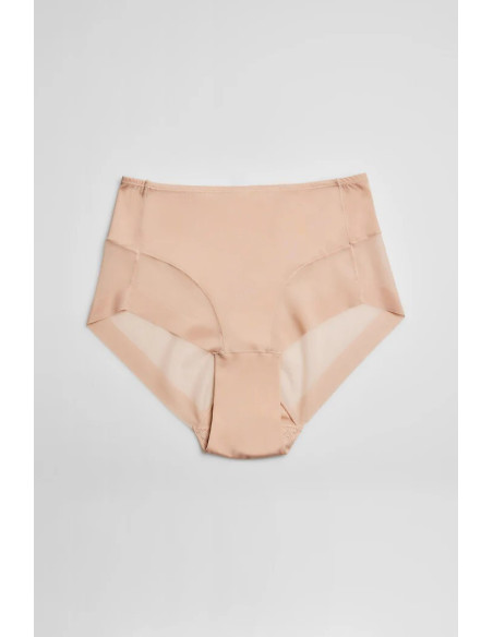 Ysabel Mora kelnaitės