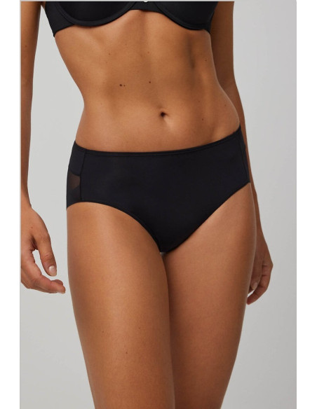 Ysabel Mora kelnaitės