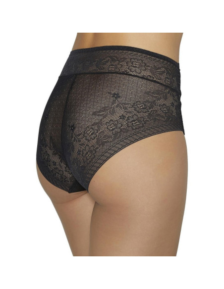 Ysabel Mora kelnaitės