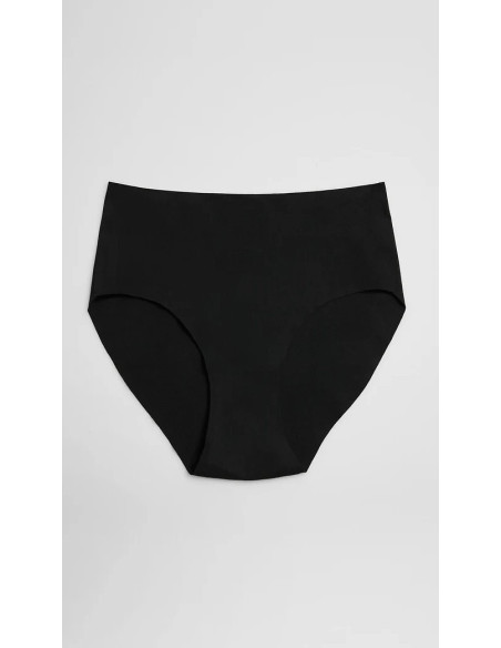 Ysabel Mora besiūlės kelnaitės