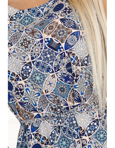 296-13 VICTORIA Trapecijos formos boho suknelė su Viduržemio jūros regiono raštu - mėlyna   296-13 VICTORIA Trapecijos formos boho suknelė su Viduržemio jūros regiono raštu - mėlyna