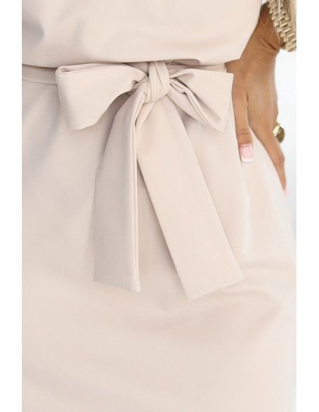 240-5 ROXI suknelė su asimetrišku sijonu ir diržu - smėlio spalvos   240-5 ROXI suknelė su asimetrišku sijonu ir diržu - smėlio spalvos