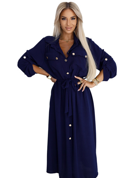 531-6 Midi marškinių suknelė su auksinėmis sagomis ir kaklaraiščiu - tamsiai mėlyna   531-6 Midi marškinių suknelė su auksinėmis sagomis ir kaklaraiščiu - tamsiai mėlyna