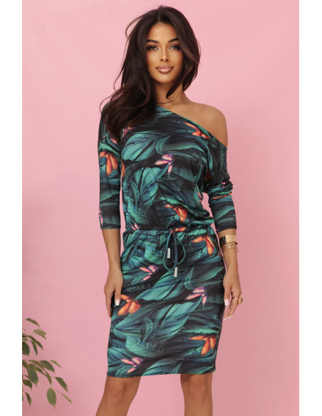 13-166 Sportinė suknelė su kišenėmis ir kaklaraiščiais - 3D lapai   13-166 Sportinė suknelė su kišenėmis ir kaklaraiščiais - 3D lapai