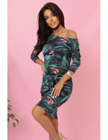 13-166 Sportinė suknelė su kišenėmis ir kaklaraiščiais - 3D lapai   13-166 Sportinė suknelė su kišenėmis ir kaklaraiščiais - 3D lapai