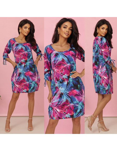  323-2 Patogi oversized suknelė su raiščiais ant rankovių - spalvingos gėlės 