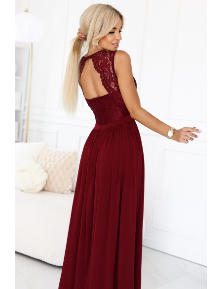 211-8 LEA ilga suknelė su nėriniuota iškirpte ir prakirpimu ant kojų - bordo spalvos   211-8 LEA ilga suknelė su nėriniuota iškirpte ir prakirpimu ant kojų - bordo spalvos