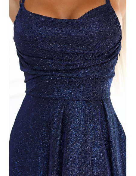 589-2 Ilga suknelė su subtiliu blizgesiu ir korseto užsegimu nugaroje - tamsiai mėlyna su blizgučiais   589-2 Ilga suknelė su subtiliu blizgesiu ir korseto užsegimu nugaroje - tamsiai mėlyna su blizgučiais