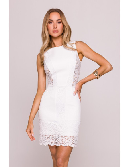 M864 Nėriniuota suknelė su moderniais kirpimais - ecru spalvos