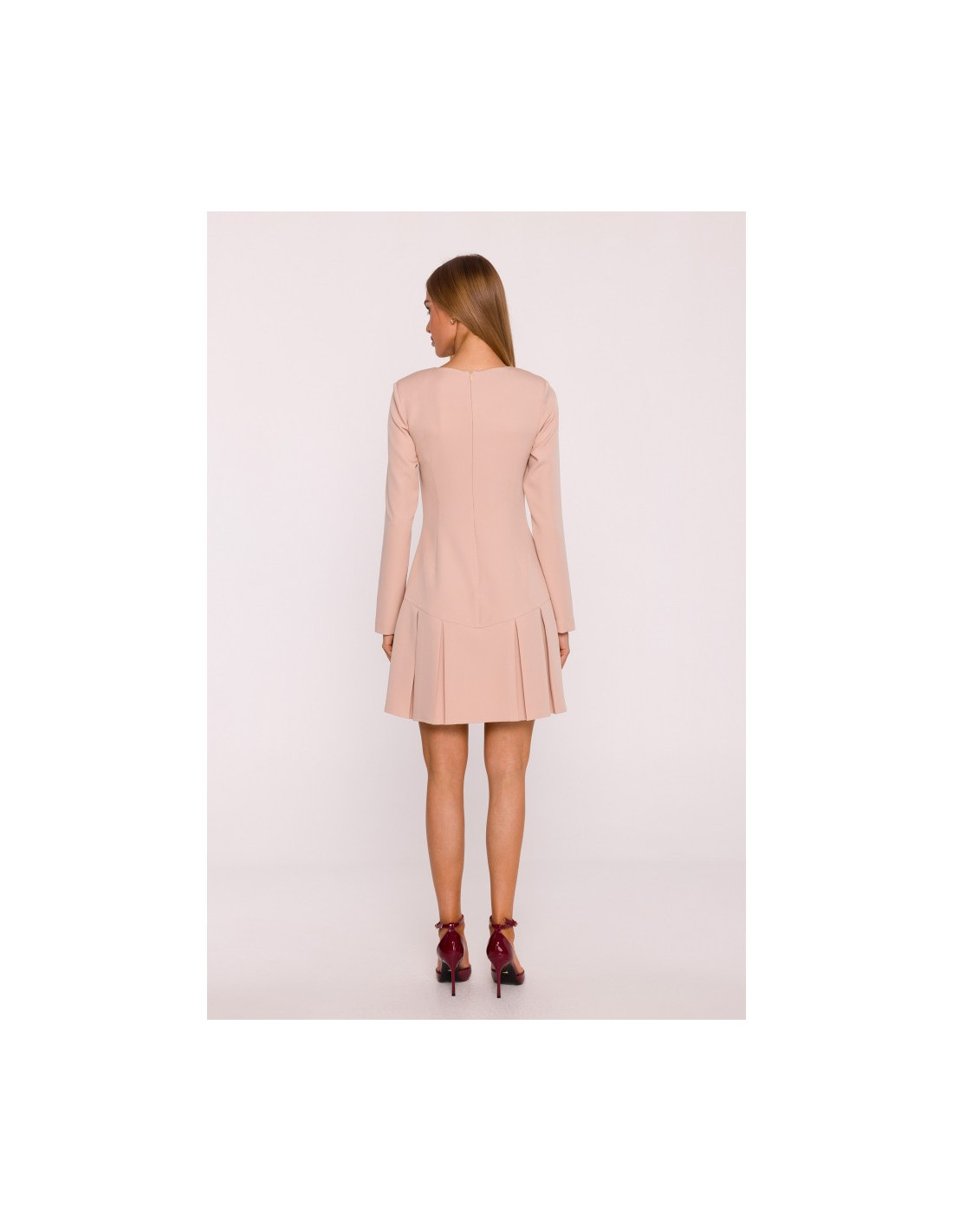 M872 Suknelė su kontrastingomis klostėmis -...