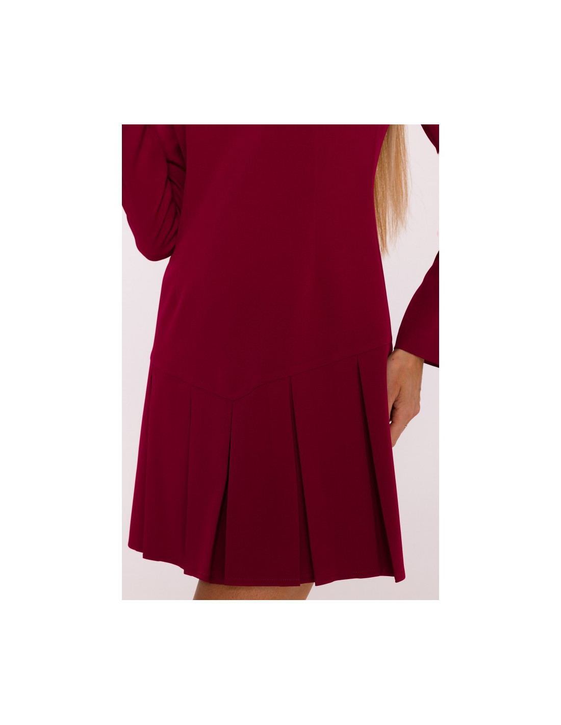 M872 Suknelė su kontrastingomis klostėmis -...