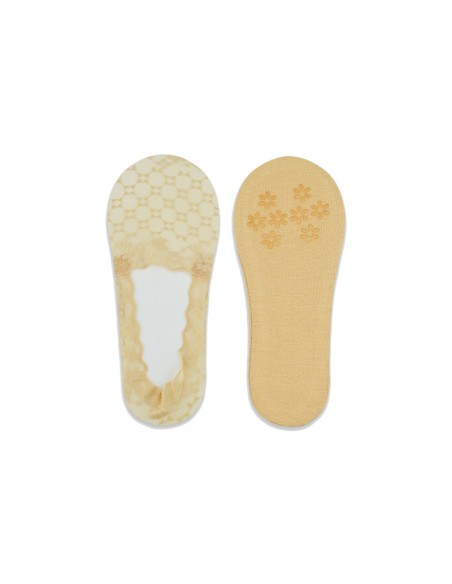 Noviti kojinės iki kauliukų