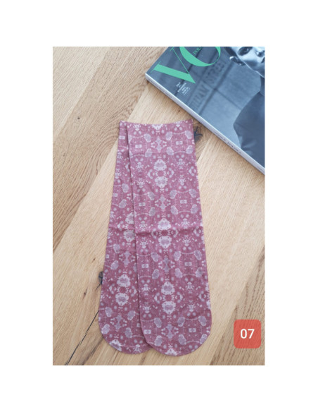 Magnetis moteriškos kojinės su likra